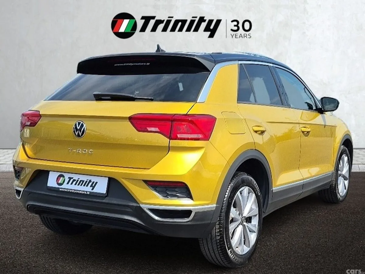 Volkswagen T-Roc SUV, Diesel, 2021, Yellow