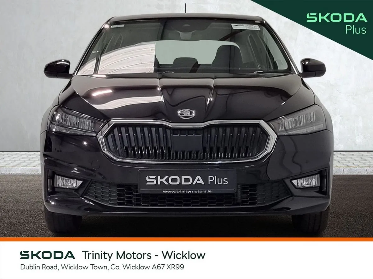 Skoda Fabia Hatchback, Petrol, 2025, Black
