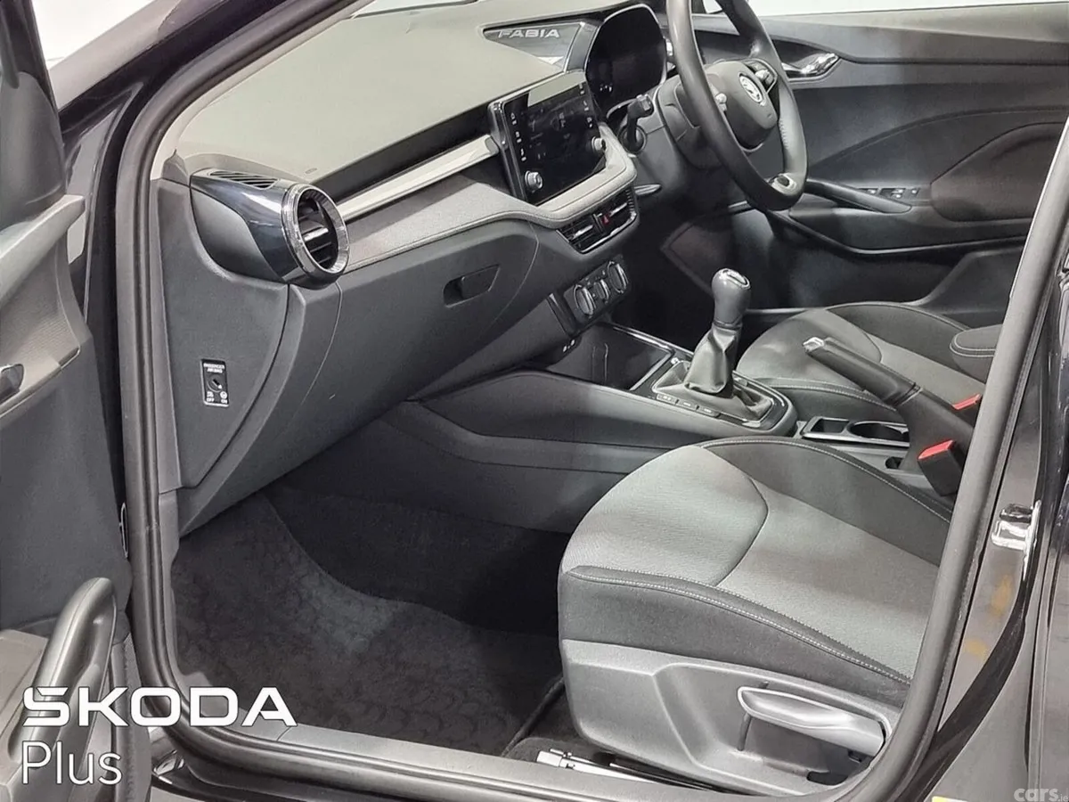 Skoda Fabia Hatchback, Petrol, 2025, Black