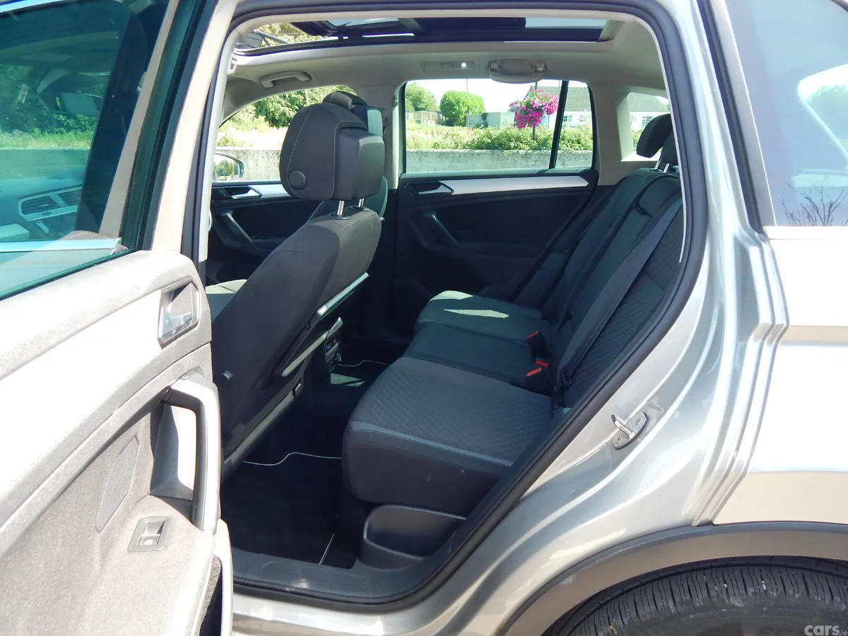 Volkswagen Tiguan SUV, Diesel, 2018, Grey