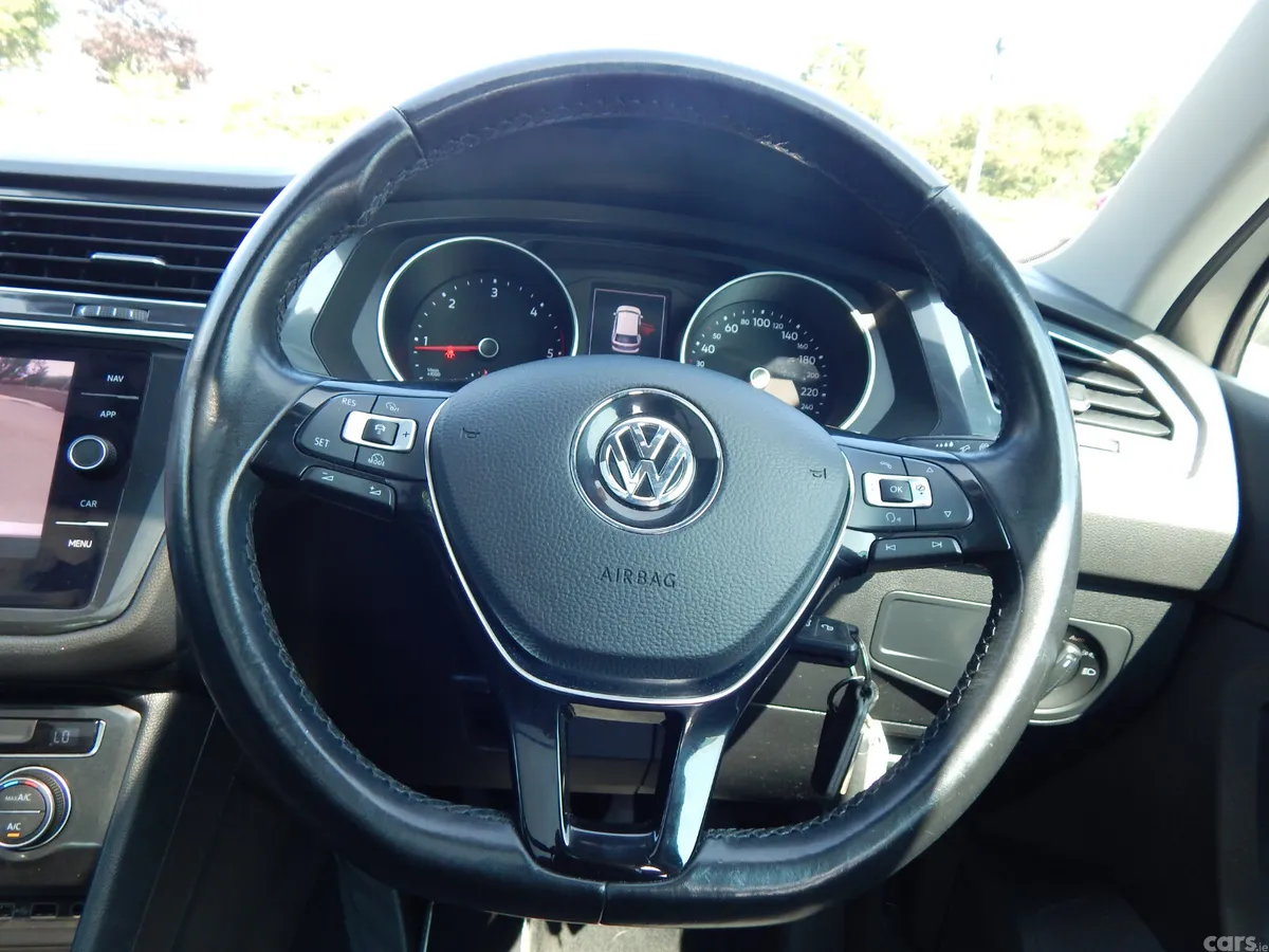 Volkswagen Tiguan SUV, Diesel, 2018, Grey