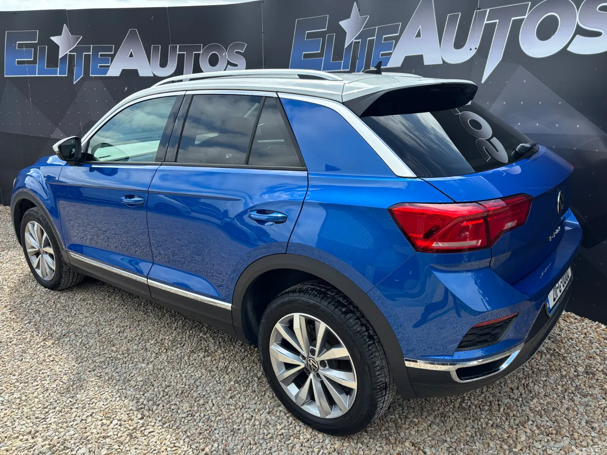 Volkswagen T-Roc Estate, Diesel, 2021, Blue