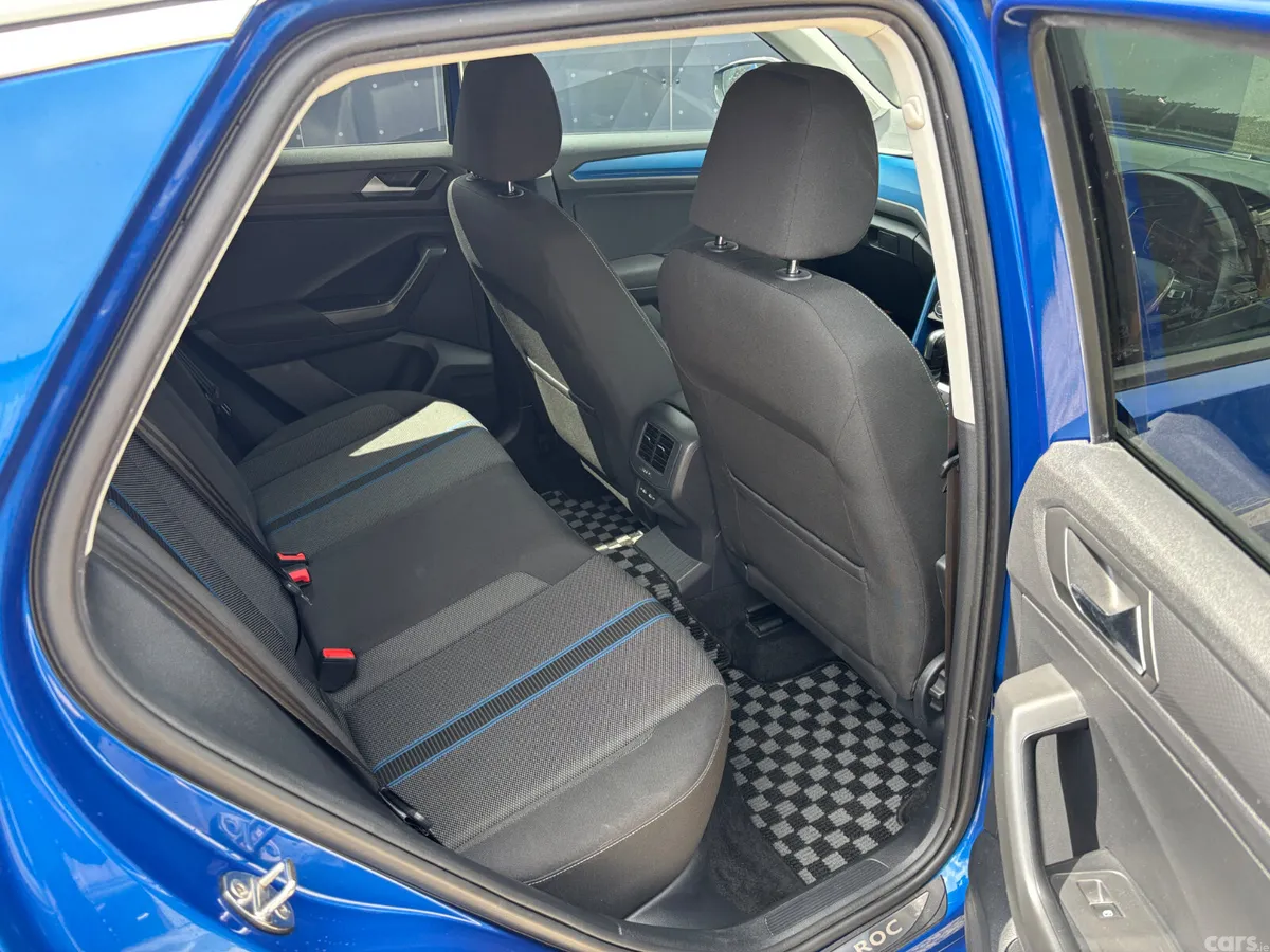 Volkswagen T-Roc Estate, Diesel, 2021, Blue