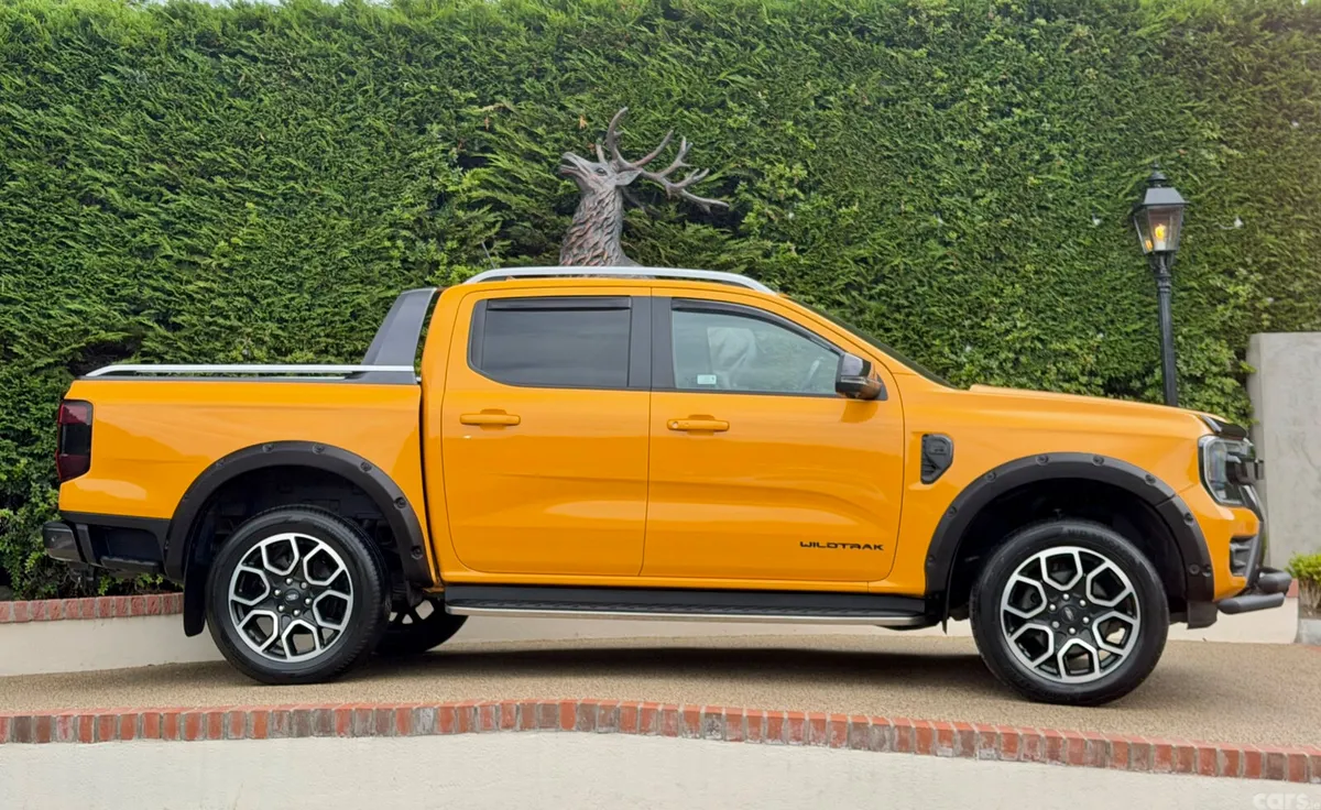 Ford Ranger Crew Cab, Diesel, 2024, Orange