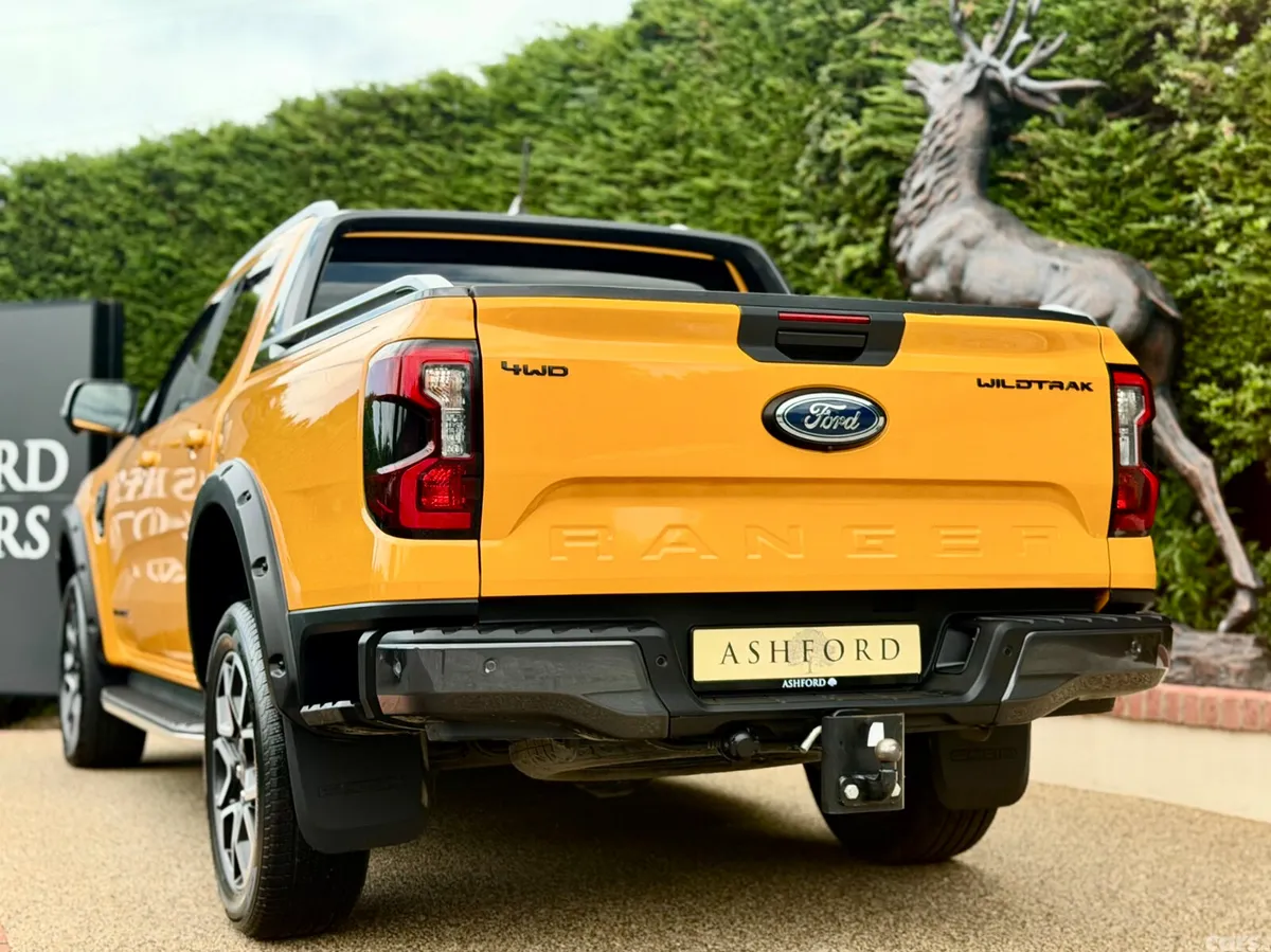 Ford Ranger Crew Cab, Diesel, 2024, Orange