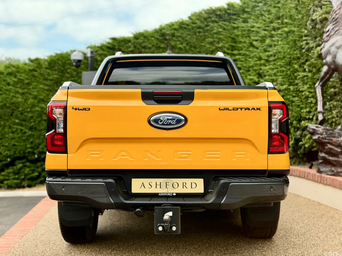 Ford Ranger Crew Cab, Diesel, 2024, Orange