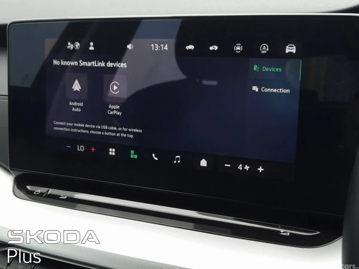 Skoda Octavia Saloon, Diesel, 2024, Black