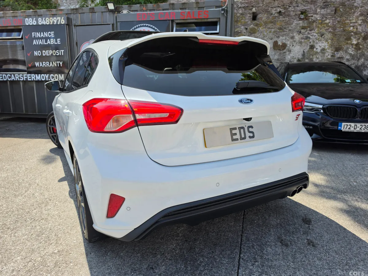 Ford Focus Hatchback, Diesel, 2022, White