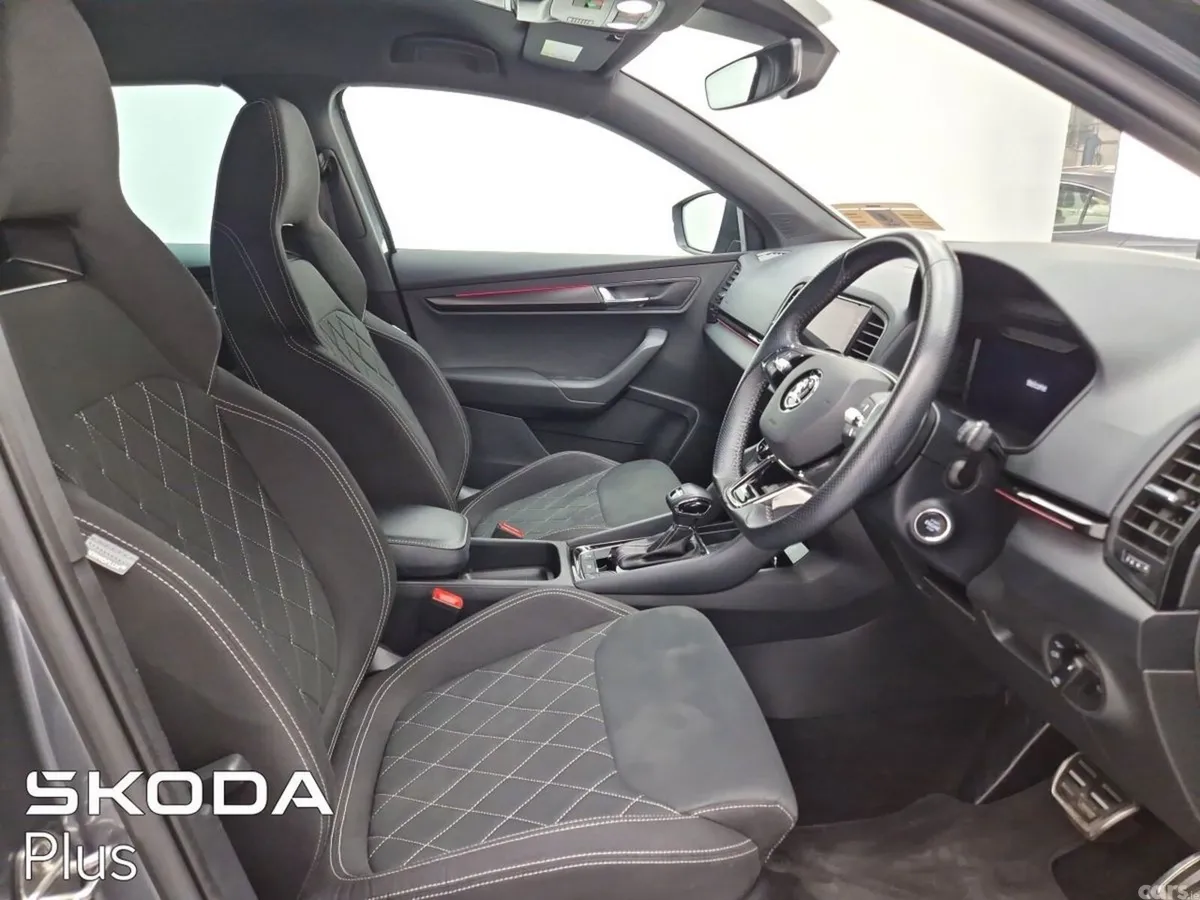 Skoda Karoq SUV, Diesel, 2023, Grey