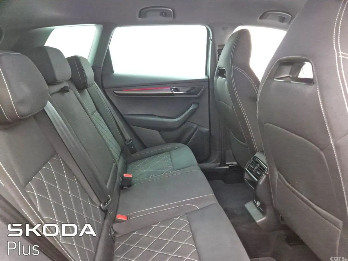 Skoda Karoq SUV, Diesel, 2023, Grey