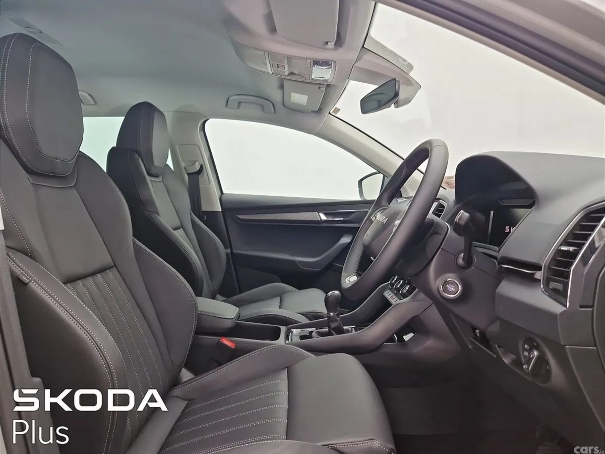 Skoda Karoq SUV, Diesel, 2026, Grey