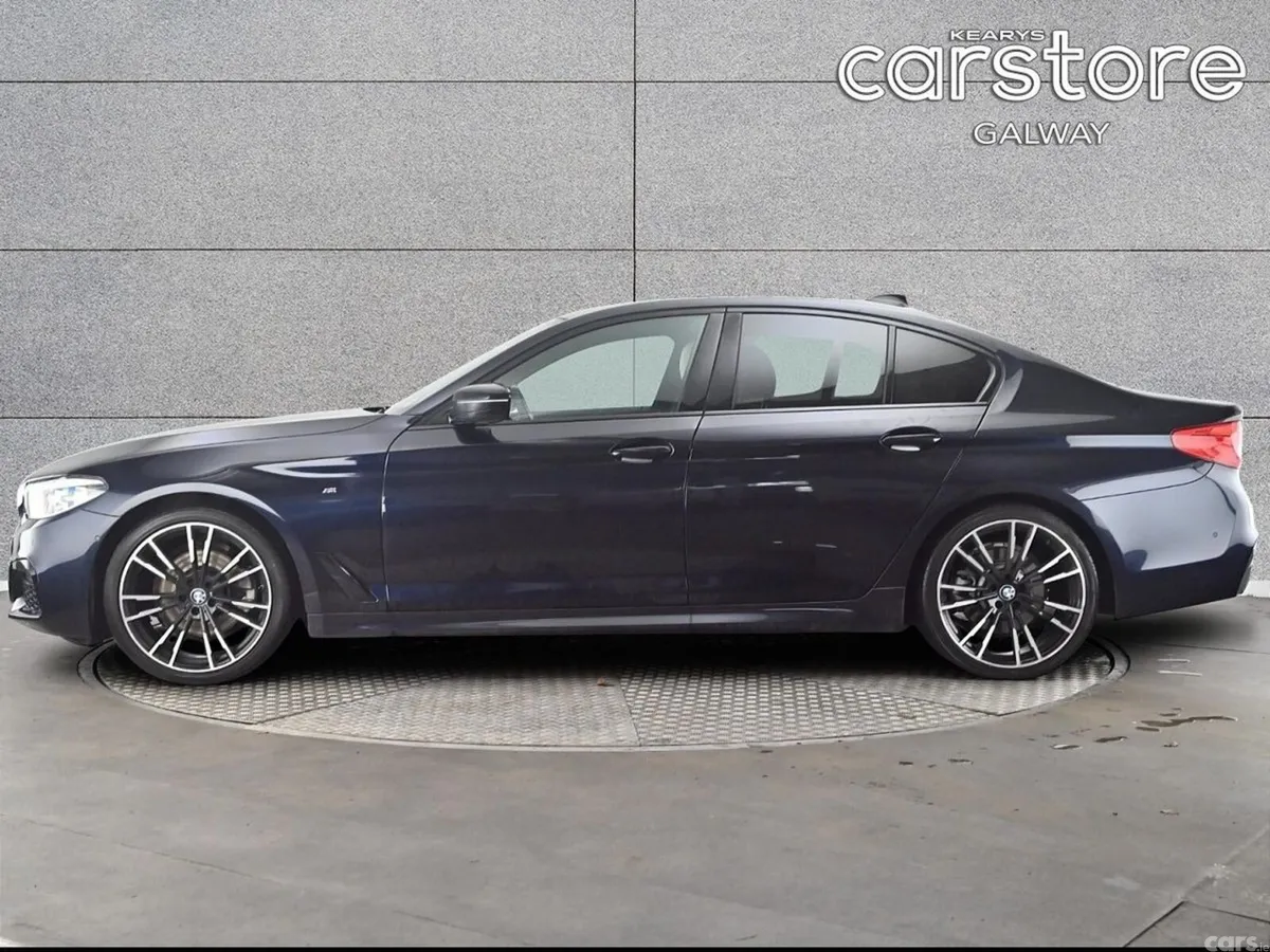 BMW 5-Series Saloon, Diesel, 2019, Black