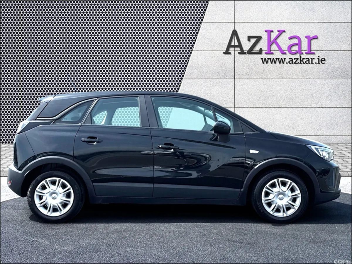 Opel Crossland X Hatchback, Petrol, 2021, Black
