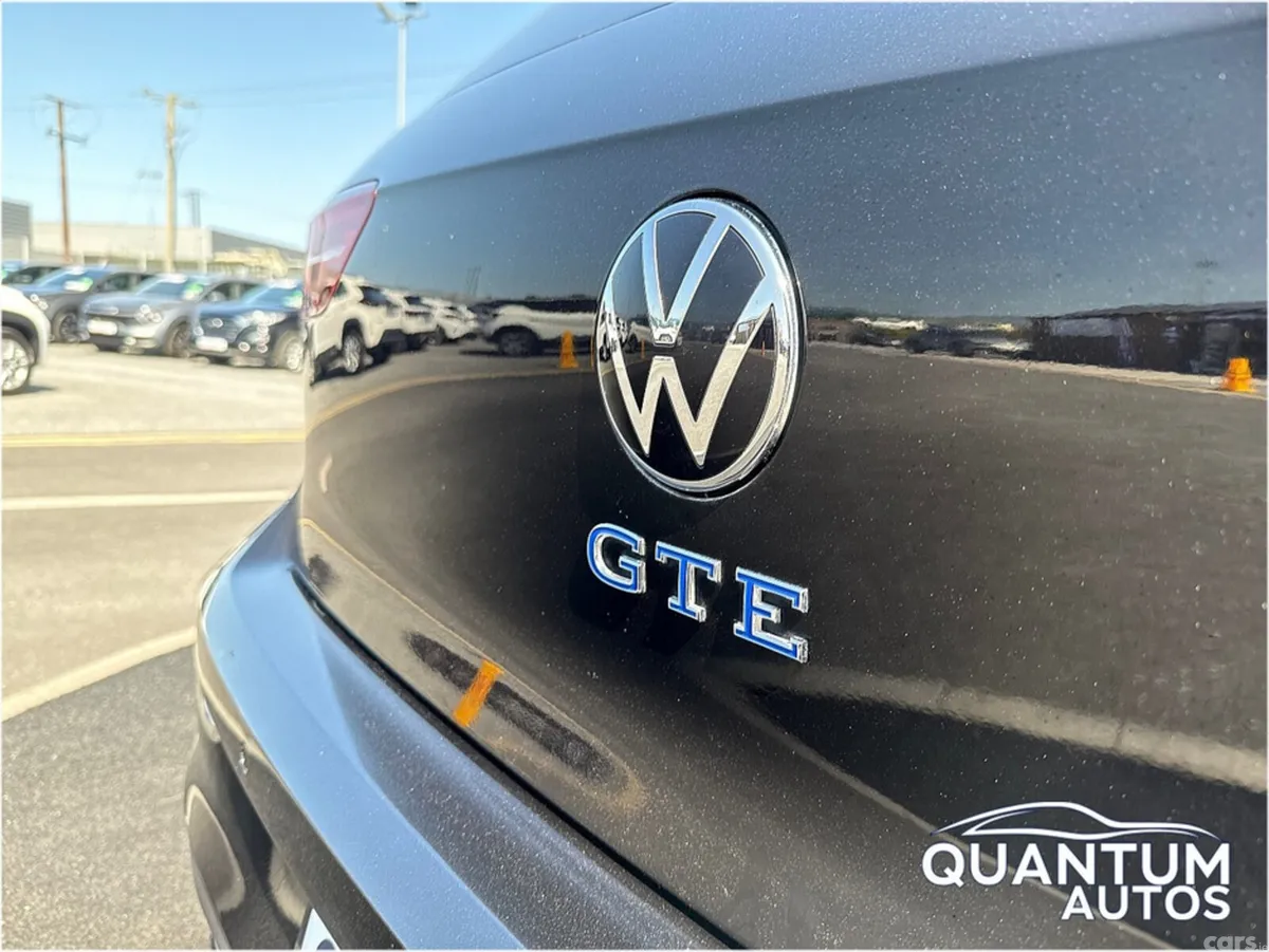 Volkswagen Golf Hatchback, Petrol Plug-in Hybrid, 2021, Black