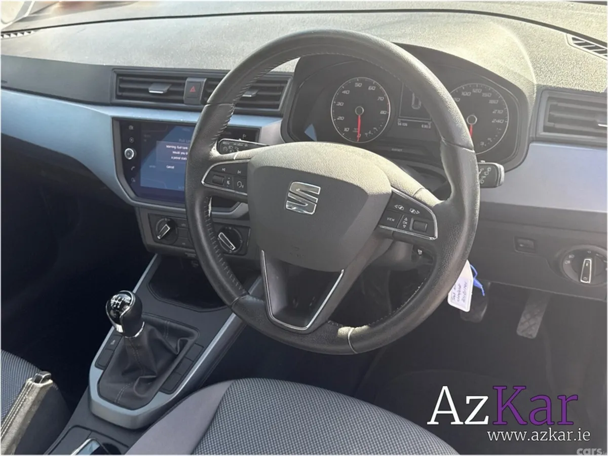 SEAT Arona Hatchback, Petrol, 2020, Grey