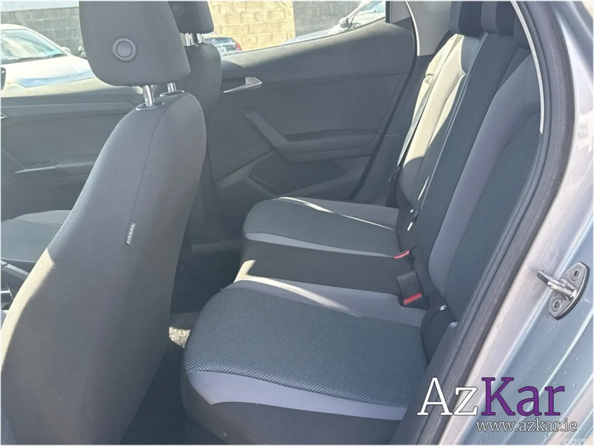 SEAT Arona Hatchback, Petrol, 2020, Grey