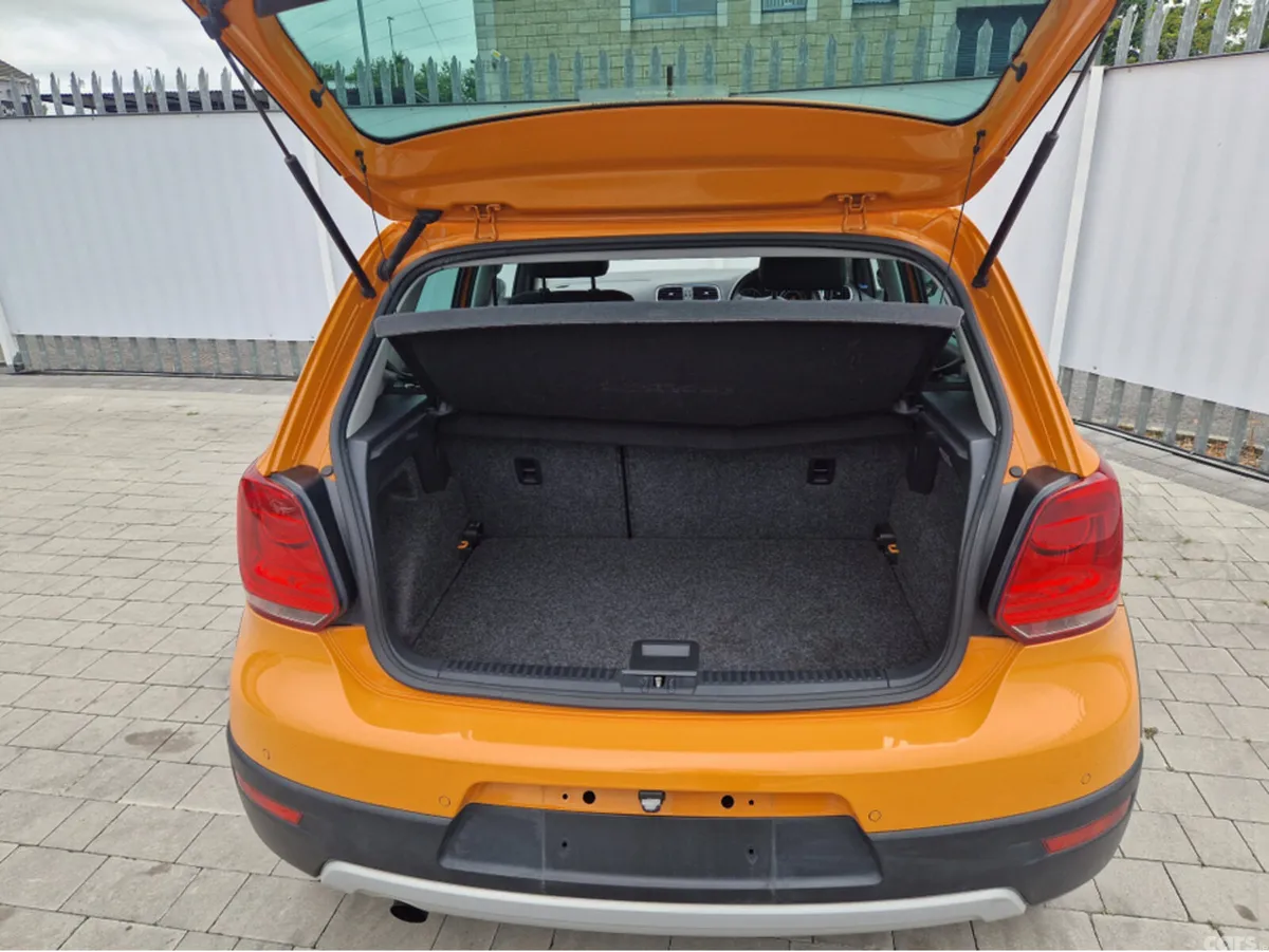 Volkswagen Polo Hatchback, Petrol, 2014, Orange