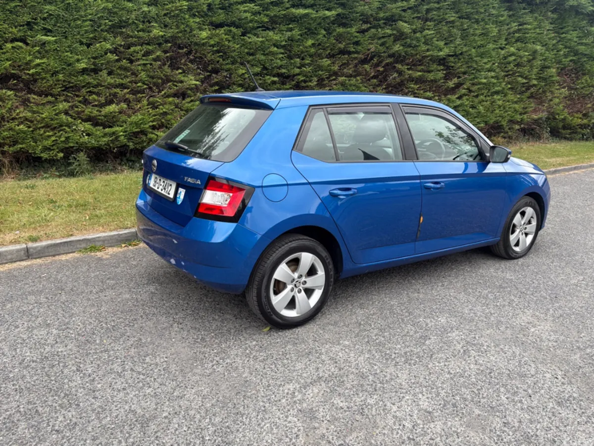 Skoda Fabia Hatchback, Petrol, 2018, Blue