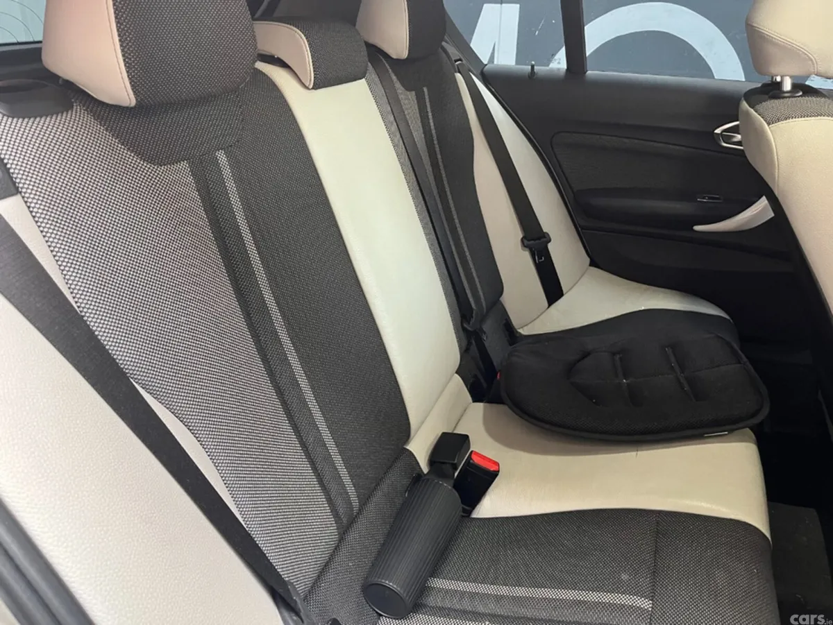 BMW 1-Series Hatchback, Diesel, 2017, White
