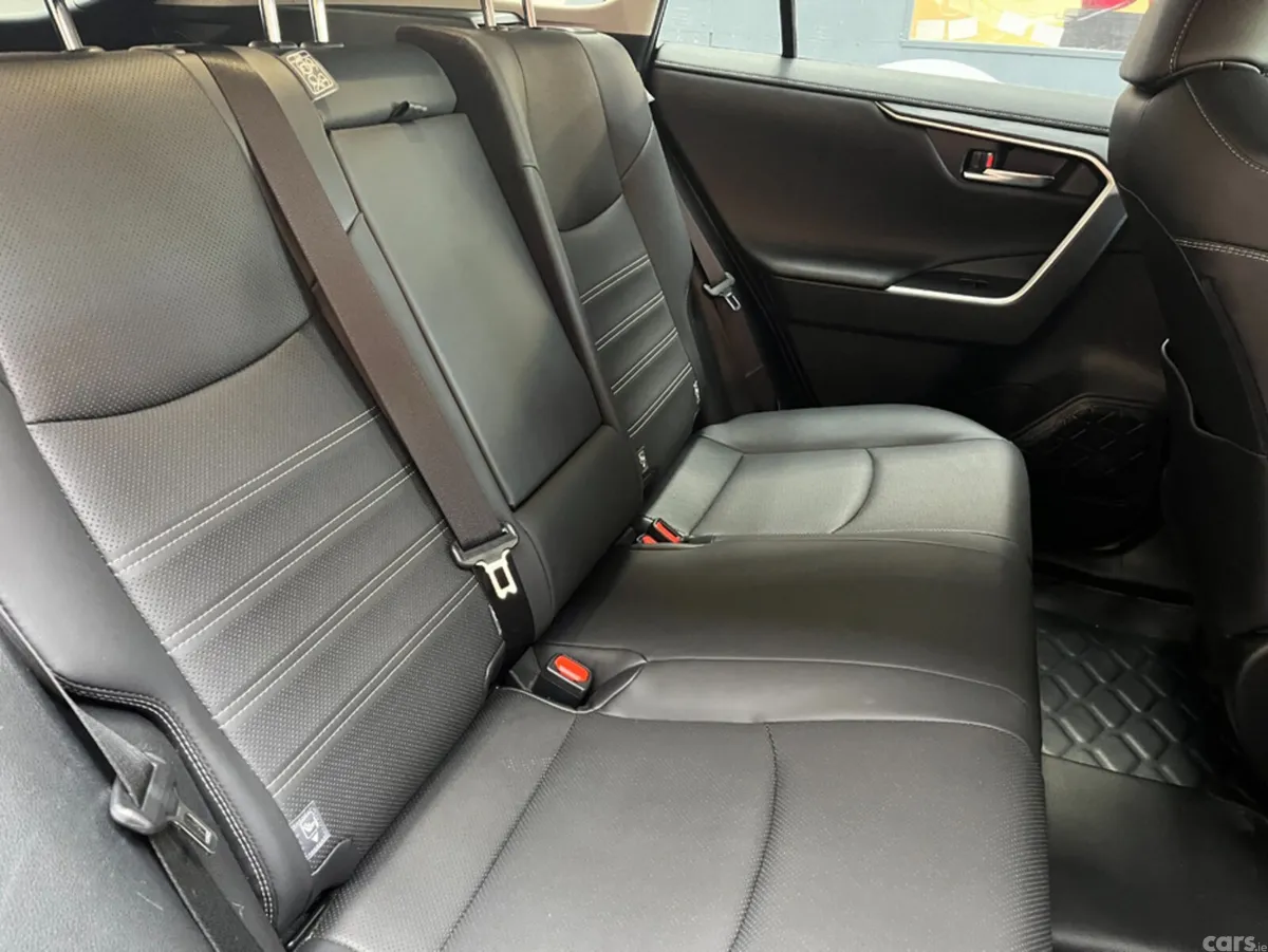 Toyota RAV4 SUV, Petrol Hybrid, 2024, Black