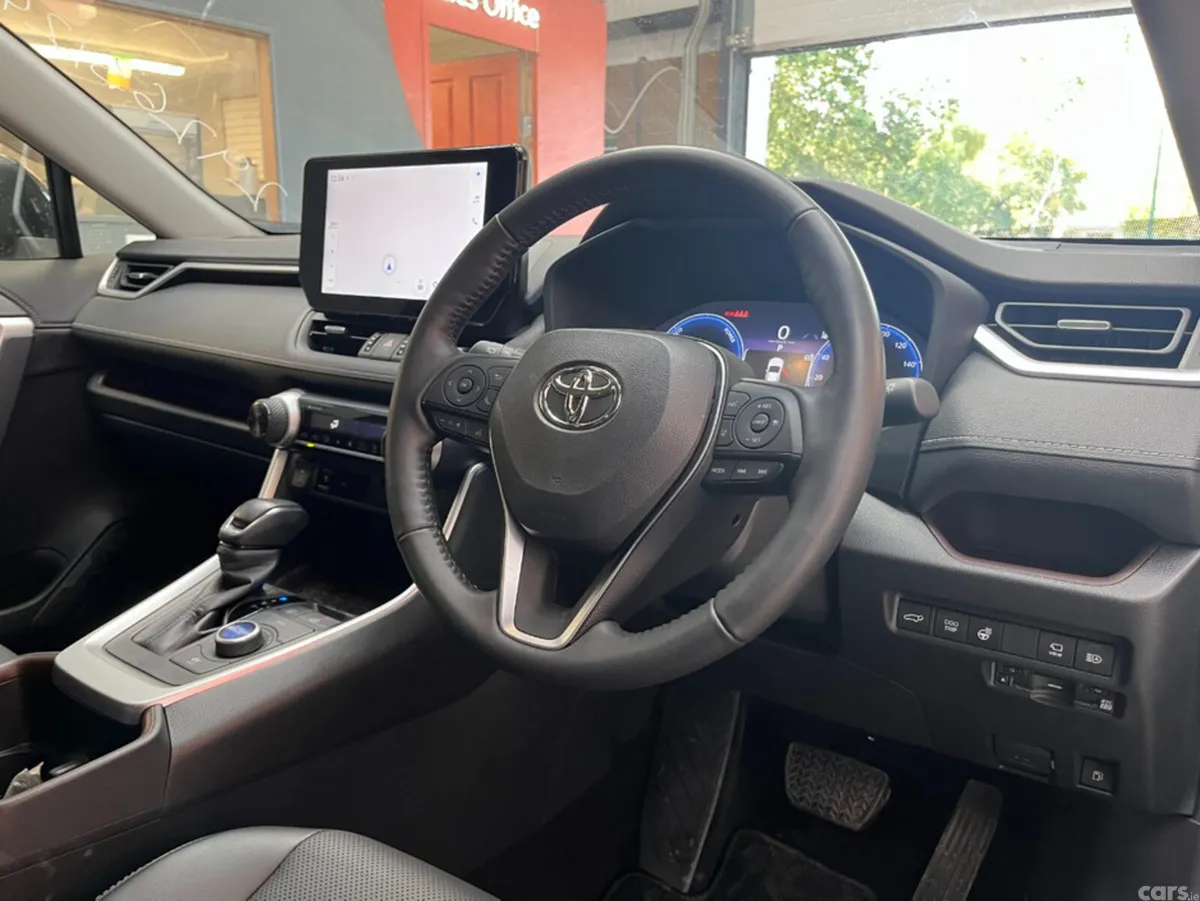 Toyota RAV4 SUV, Petrol Hybrid, 2024, Black