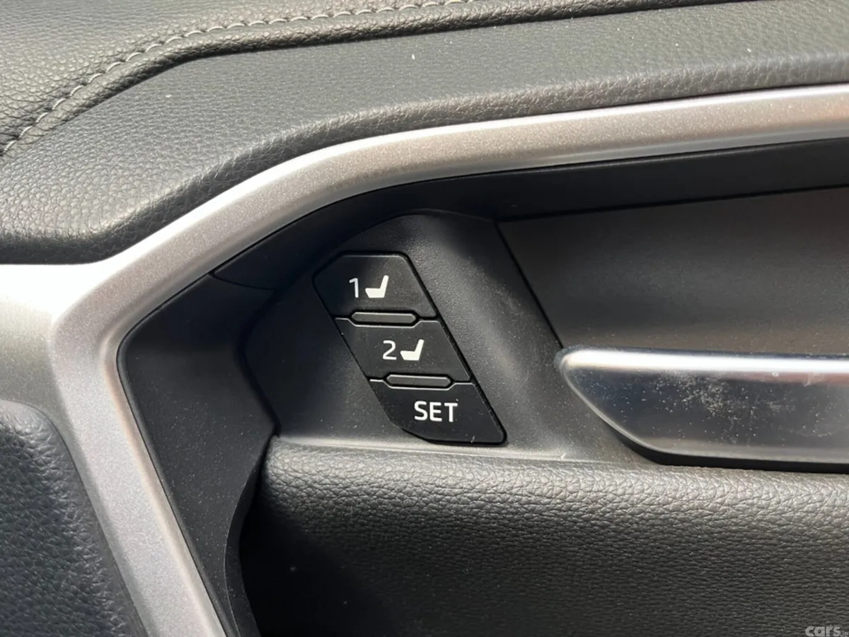 Toyota RAV4 SUV, Petrol Hybrid, 2024, Black