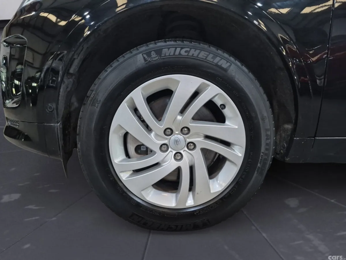 Land Rover Discovery Sport SUV, Petrol Plug-in Hybrid, 2024, Black