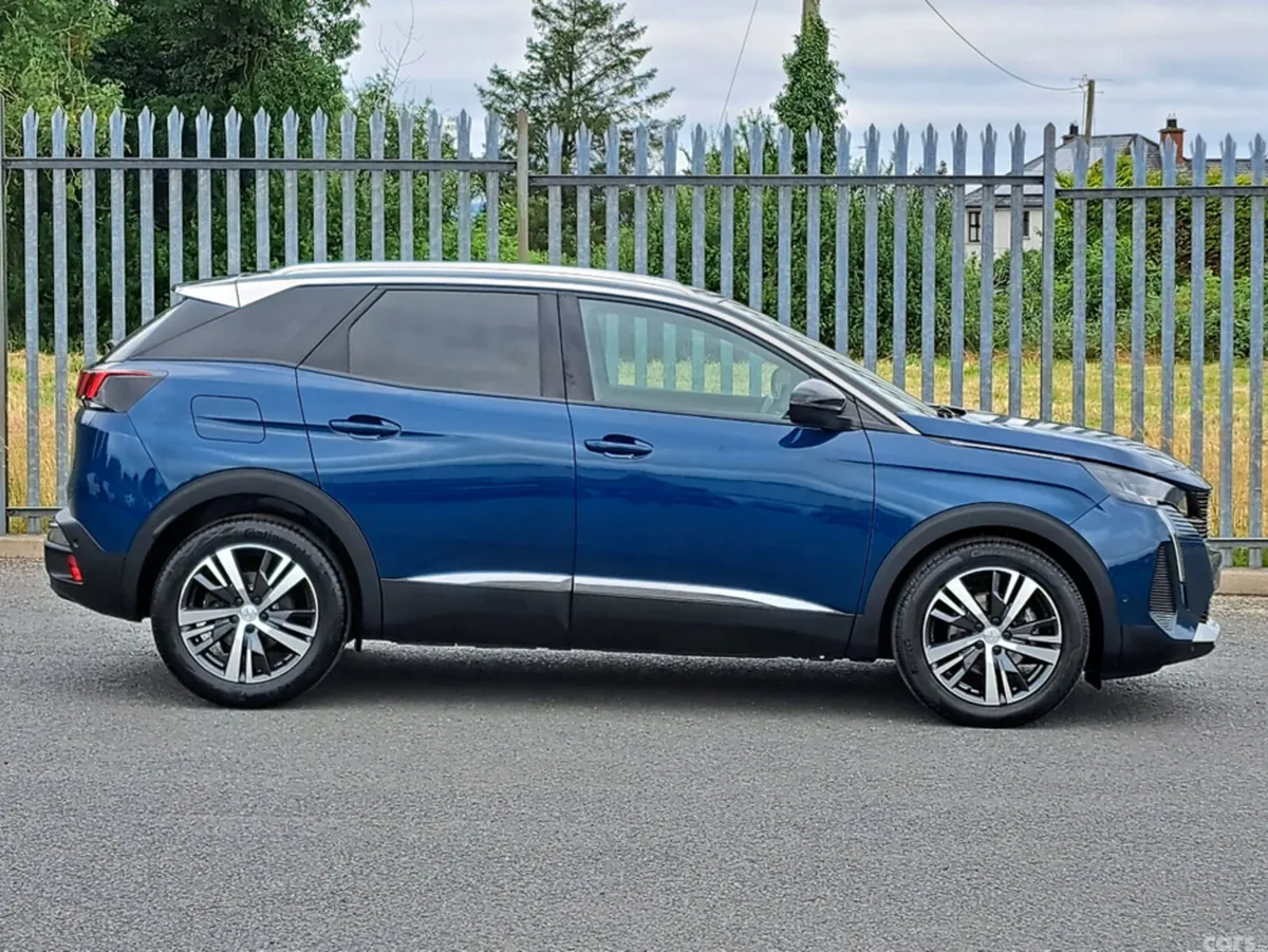Peugeot 3008 SUV, Diesel, 2023, Blue