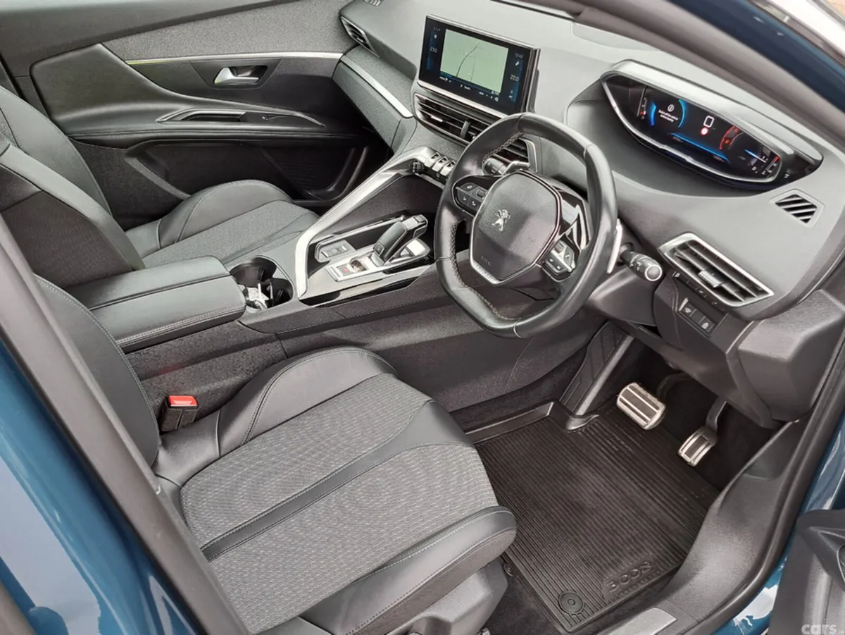 Peugeot 3008 SUV, Diesel, 2023, Blue