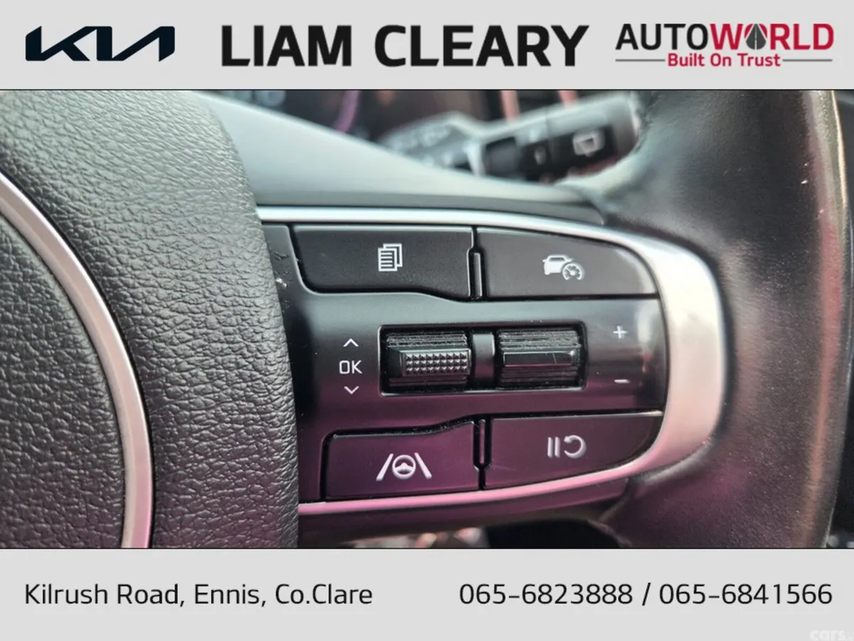 Kia Sportage MPV, Diesel, 2022, Red