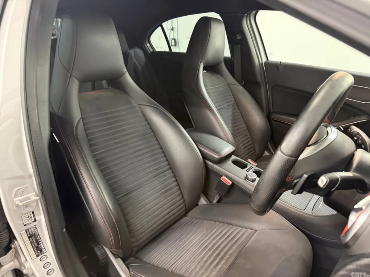 Mercedes-Benz A-Class Hatchback, Petrol, 2013, Silver