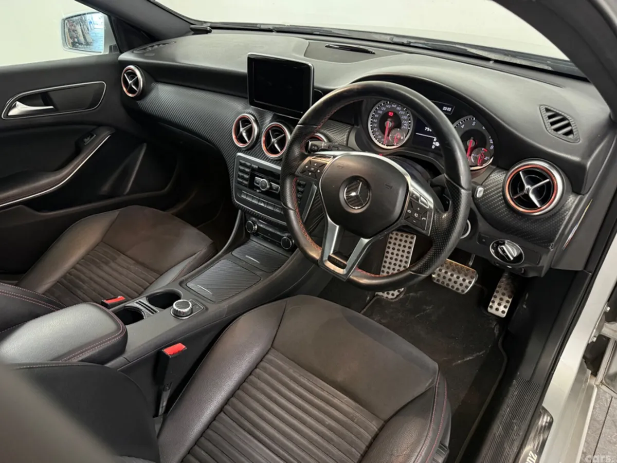 Mercedes-Benz A-Class Hatchback, Petrol, 2013, Silver