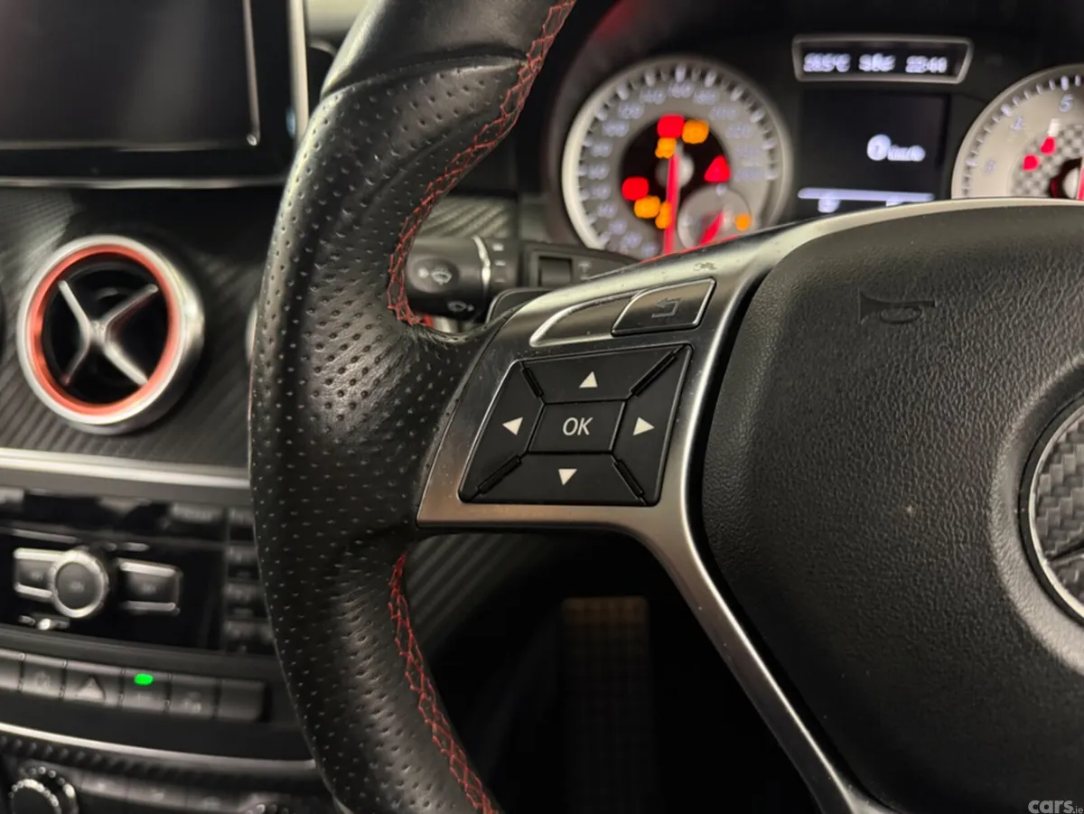 Mercedes-Benz A-Class Hatchback, Petrol, 2013, Silver