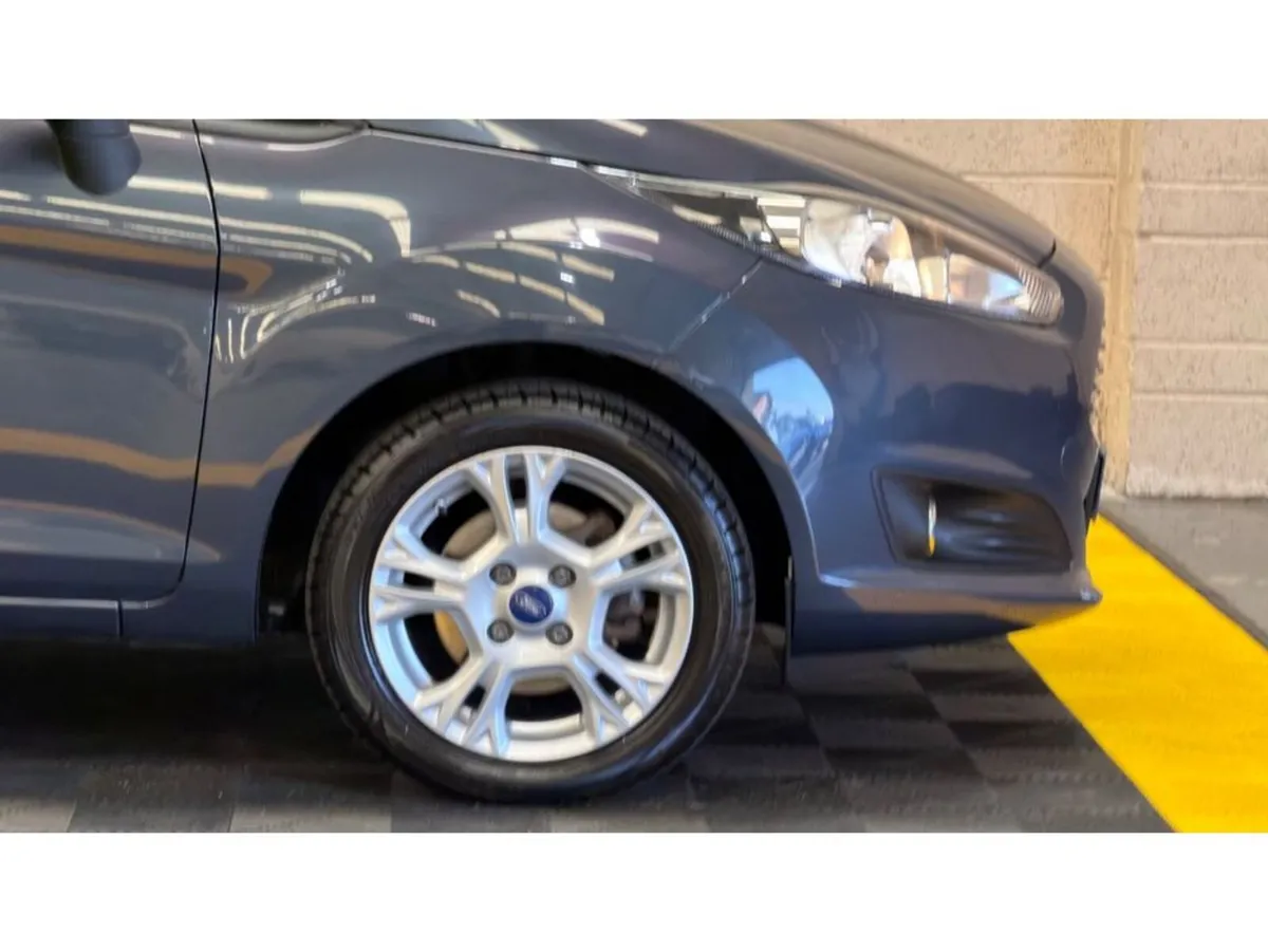 Ford Fiesta Hatchback, Petrol, 2015, Blue