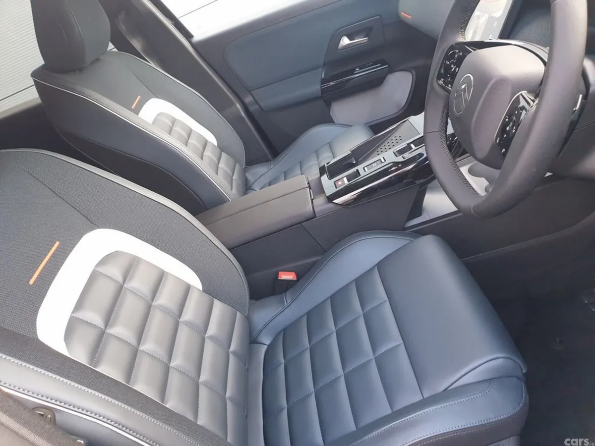 Citroen C5 Aircross MPV, Petrol Hybrid, 2026, Black