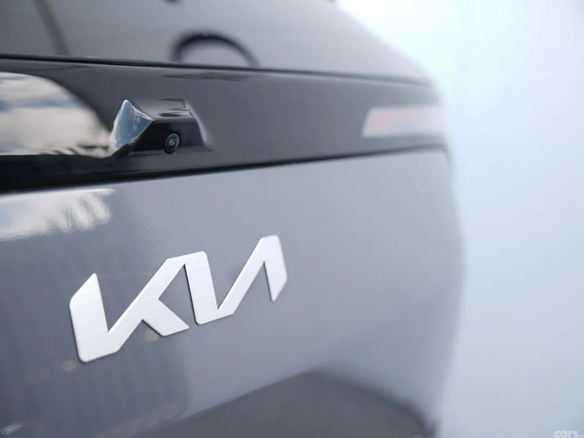 Kia EV3 Hatchback, Electric, 2027, Blue