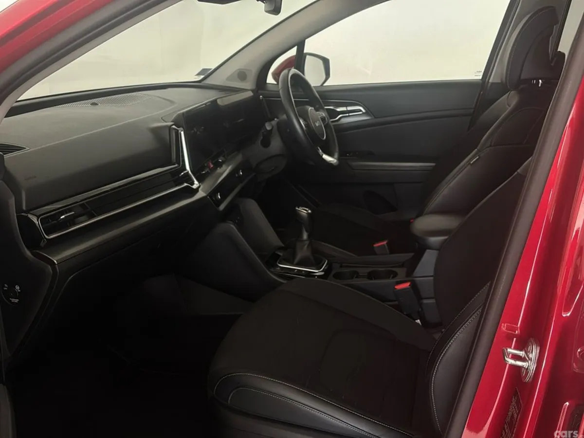 Kia Sportage SUV, Diesel, 2023, Red