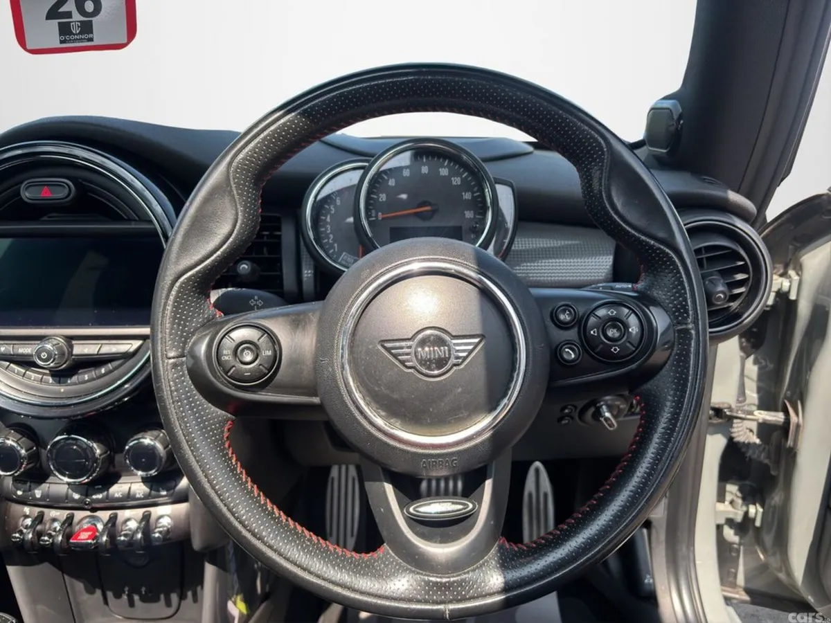 Mini Cooper Hatchback, Petrol, 2019, Grey