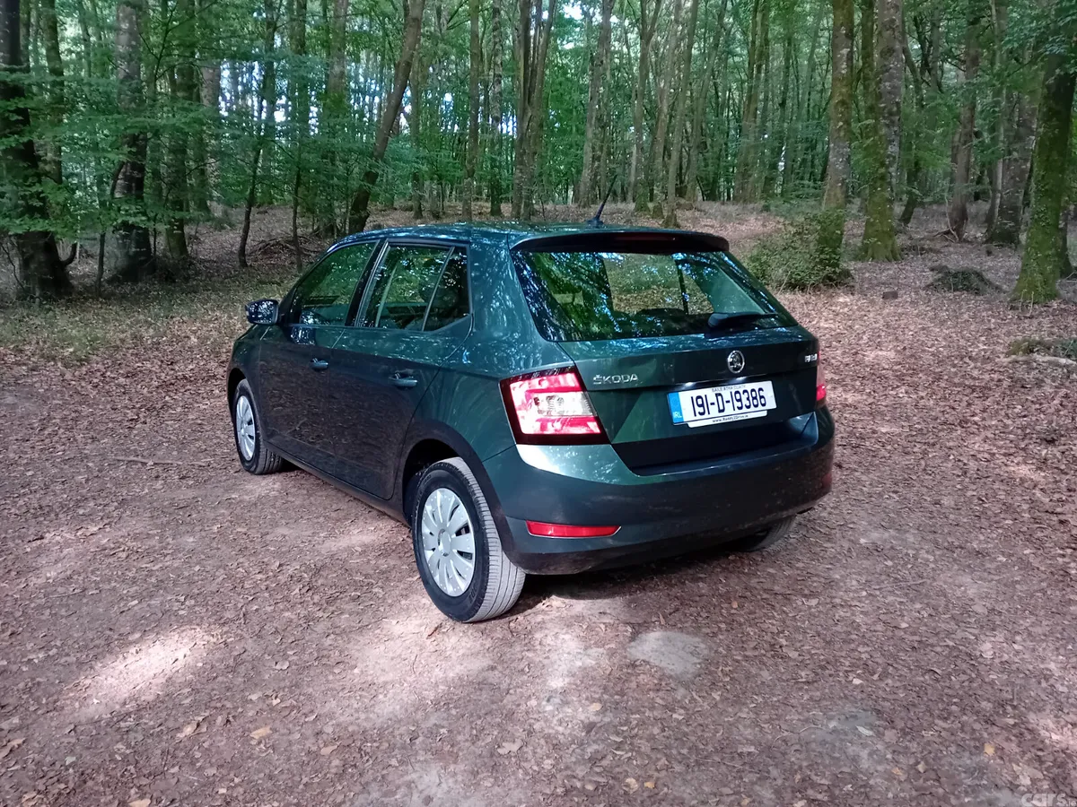 Skoda Fabia Hatchback, Petrol, 2019, Grey