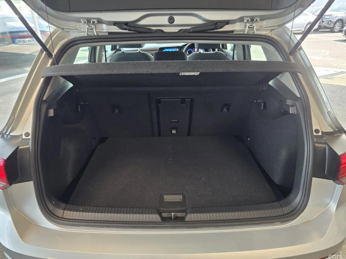 Volkswagen Golf Estate, Diesel, 2024, Grey