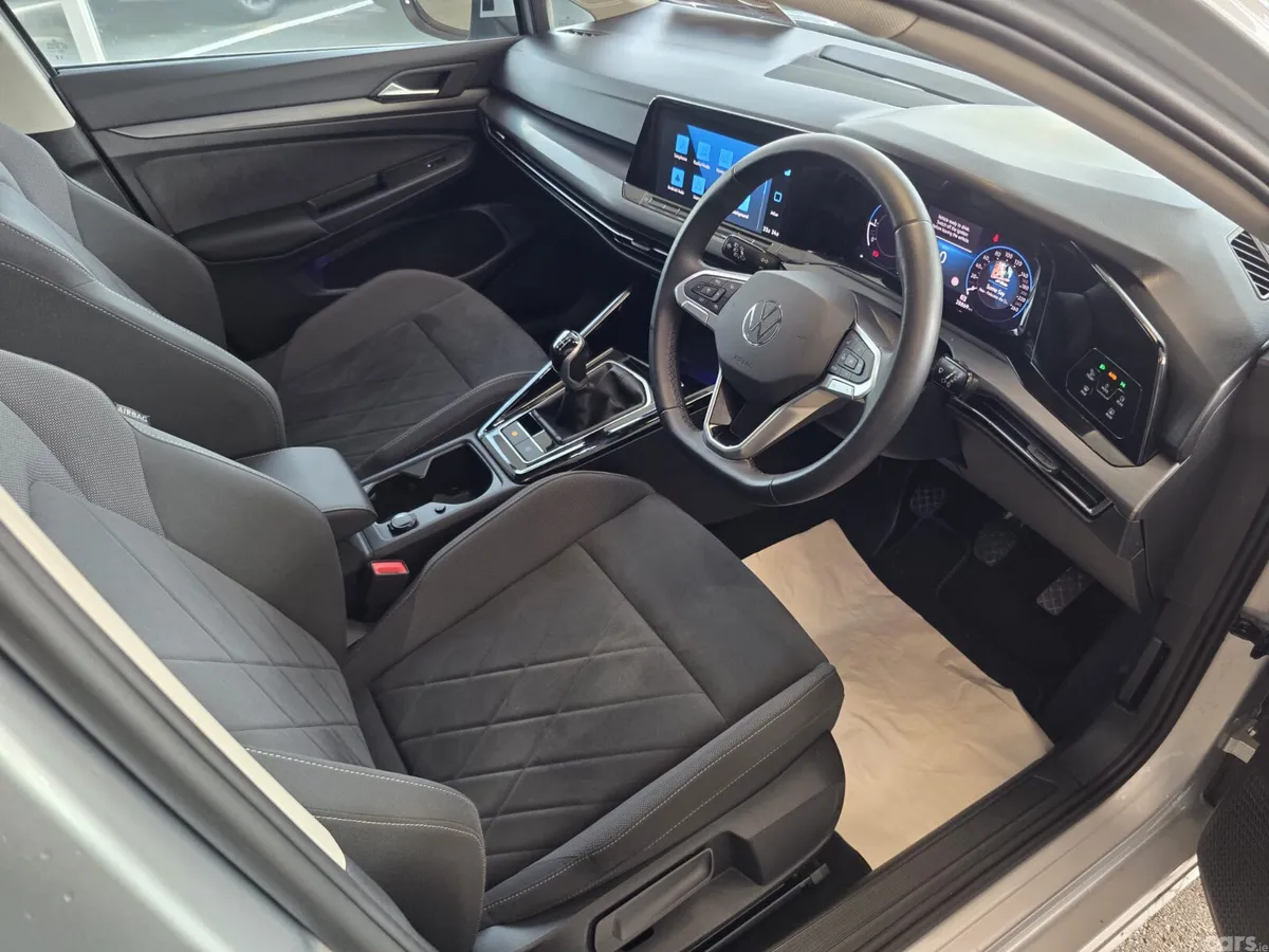 Volkswagen Golf Estate, Diesel, 2024, Grey