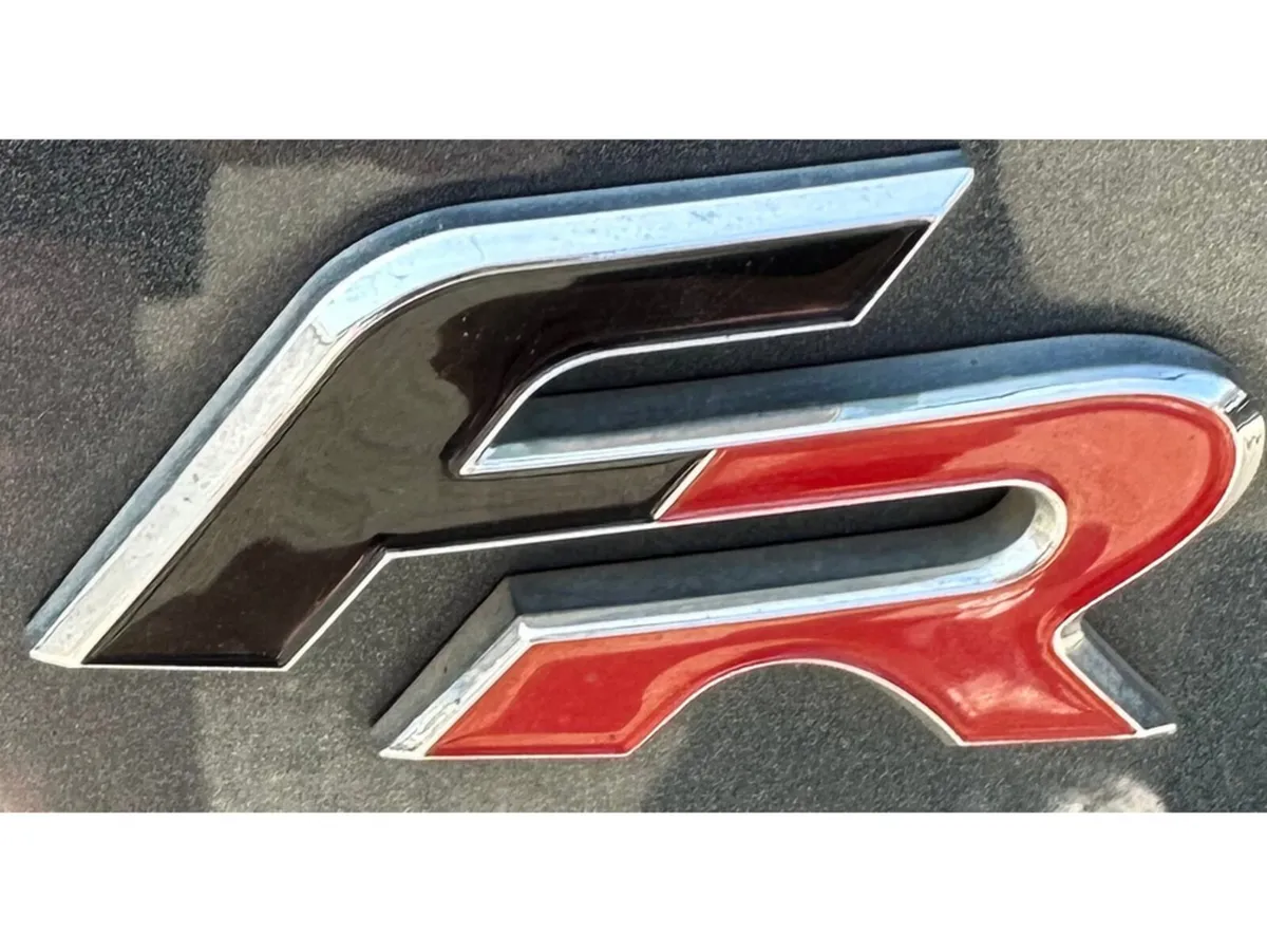 SEAT Leon Hatchback, Diesel, 2019, Grey