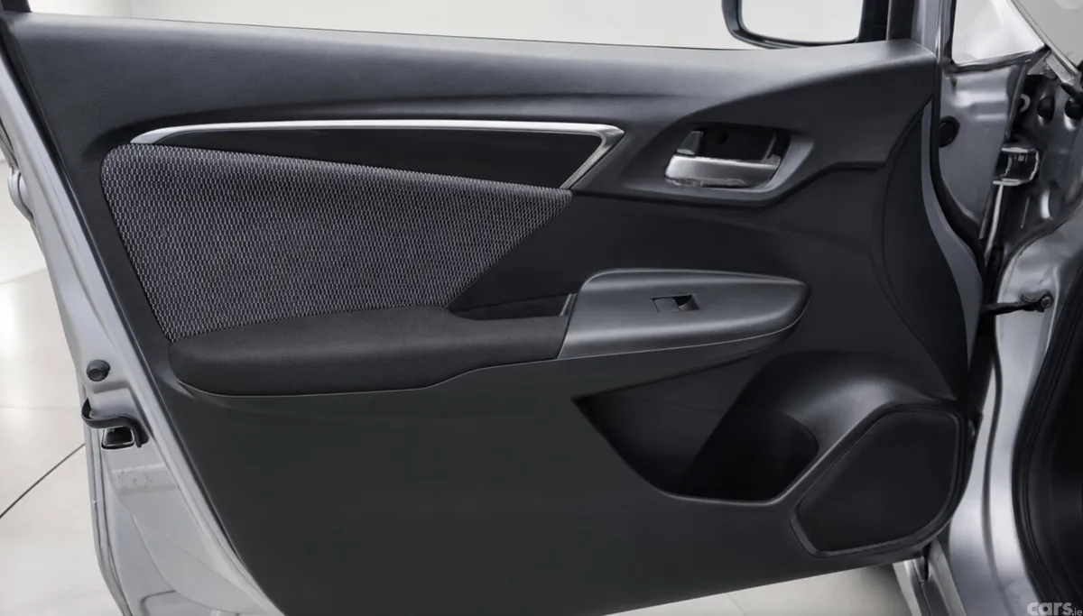 Honda Fit Hatchback, Petrol Hybrid, 2018, Silver