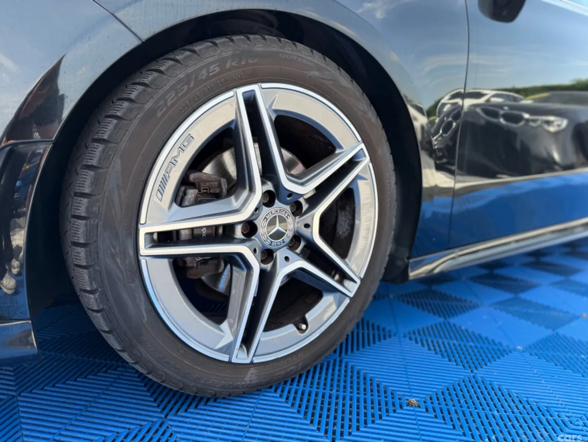 Mercedes-Benz A-Class Hatchback, Petrol, 2020, Black