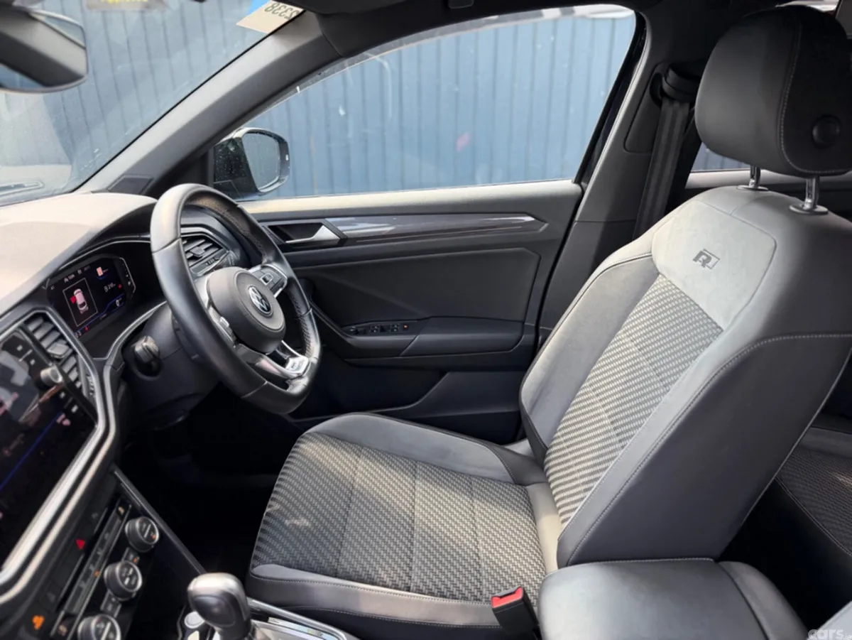 Volkswagen T-Roc SUV, Diesel, 2021, Black