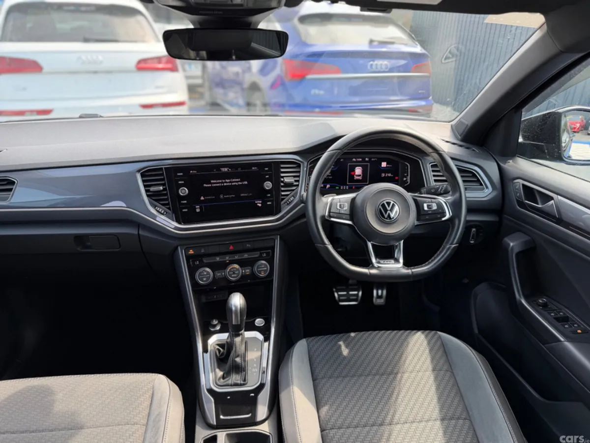 Volkswagen T-Roc SUV, Diesel, 2021, Black
