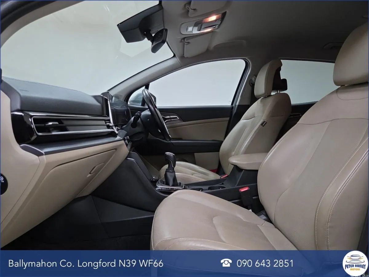 Kia Sportage SUV, Diesel Hybrid, 2023, Grey