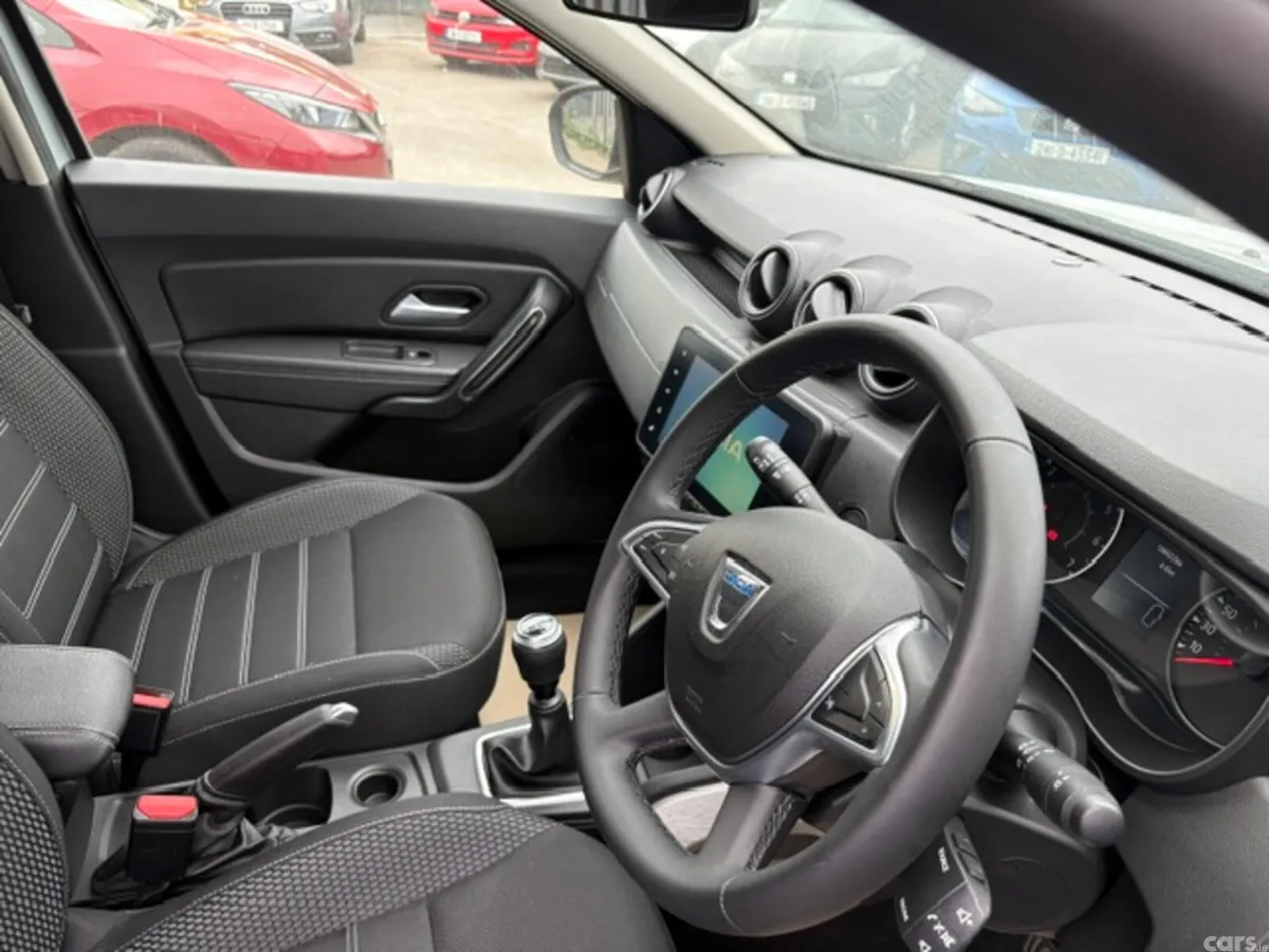 Dacia Duster SUV, Petrol, 2022, Grey