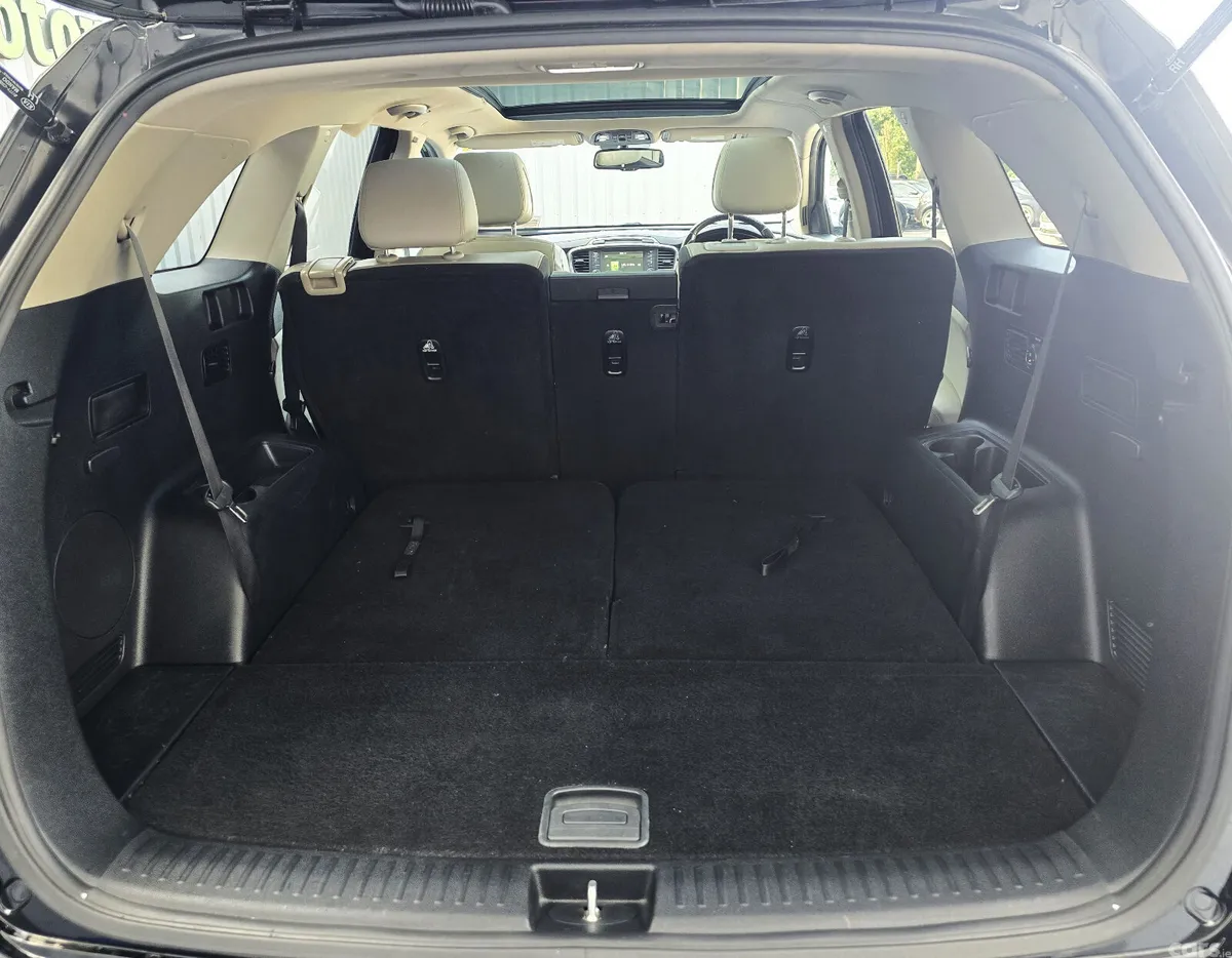 Kia Sorento SUV, Diesel, 2015, Black