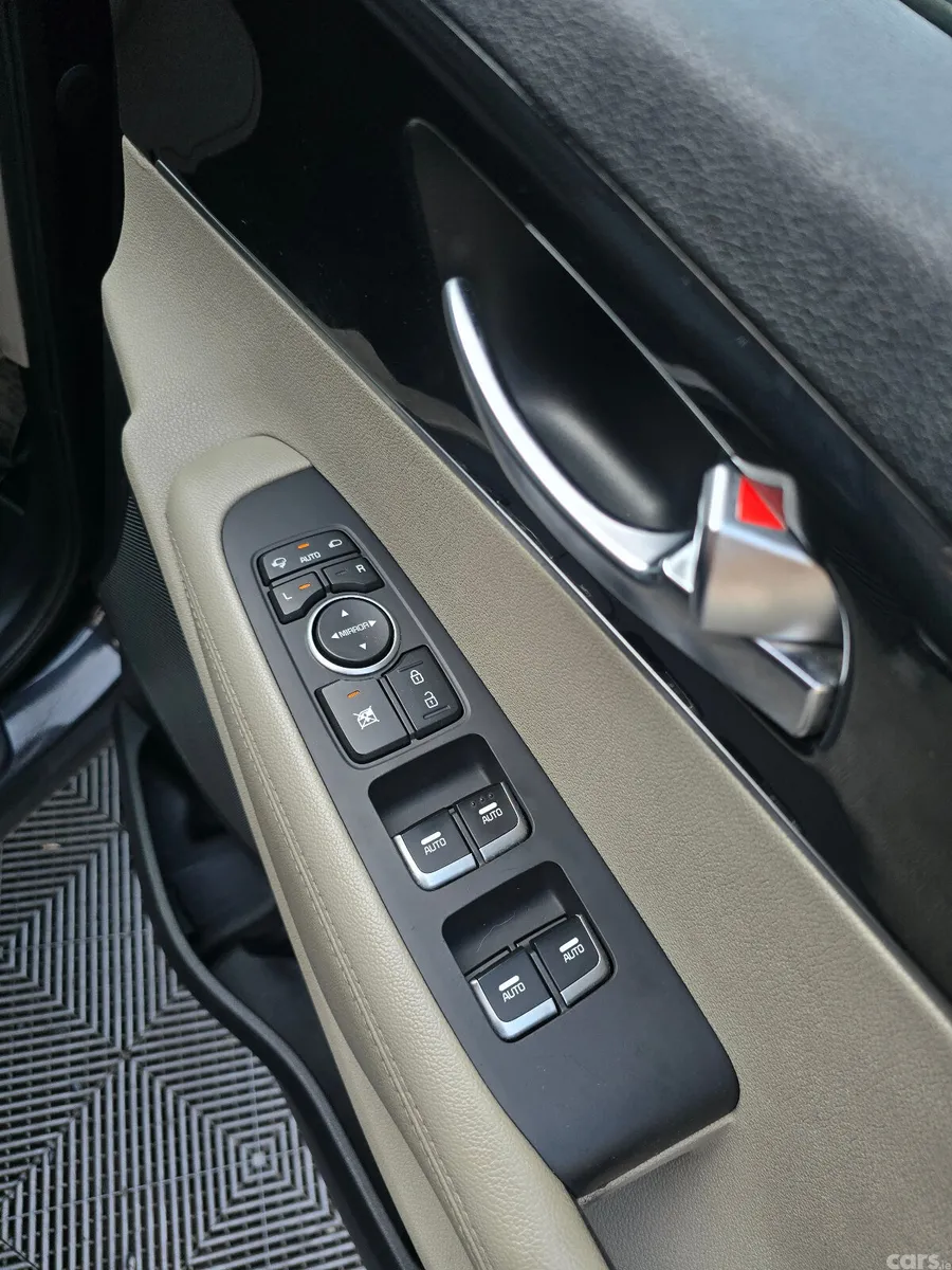 Kia Sorento SUV, Diesel, 2015, Black